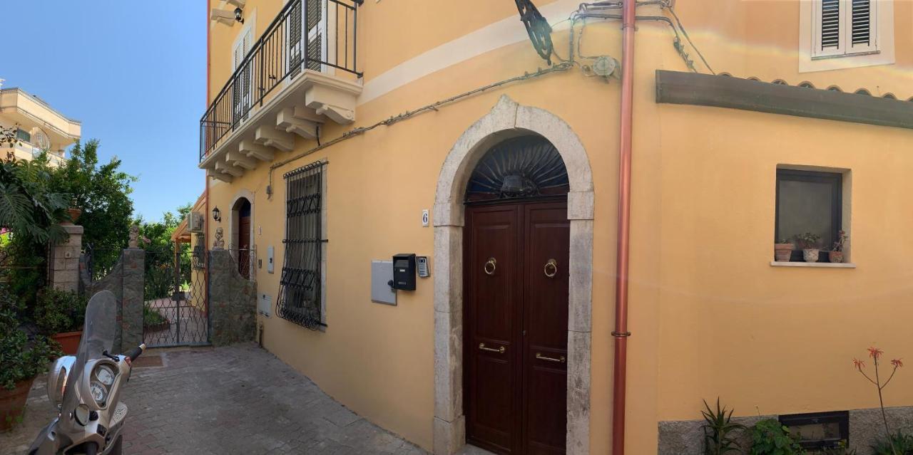 Casa Di Nonno Διαμέρισμα Ταορμίνα Εξωτερικό φωτογραφία